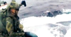 Przemyt łodzią podwodną