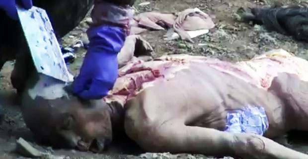 Buddyści karmiący sępy zwłokami